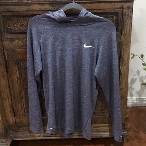 Nike hooded long sleeve